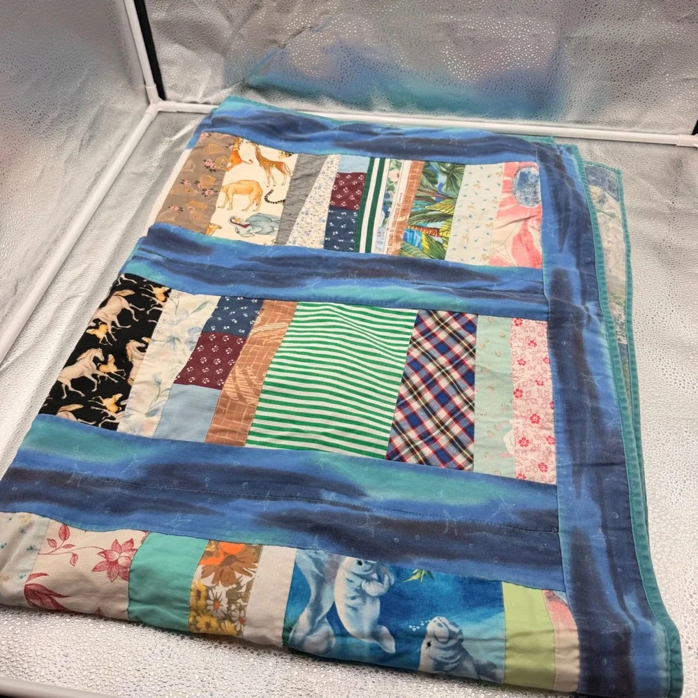 Handmade Patchwork Quilt Unisex 44x57 Blue Multi Excellent Scrap Fabric Throw